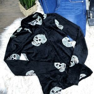 Betsey Johnson Velvet Skulls Top Halloween Small